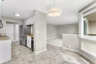 21109 Gary Dr, Hayward, CA 94546 - Photo 11