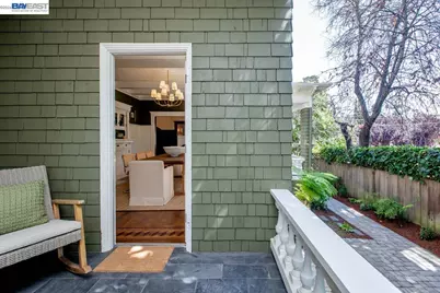 1111 Union St, Alameda, CA 94501 - Photo 21
