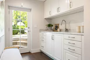 835 Grosvenor Pl, Oakland, CA 94610 - Photo 29