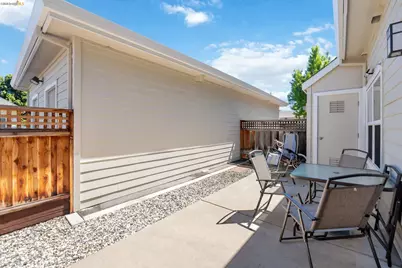 742 Cottage Ct, Mountain View, CA 94043 - Photo 35
