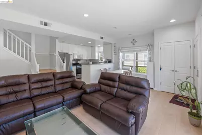 742 Cottage Ct, Mountain View, CA 94043 - Photo 9