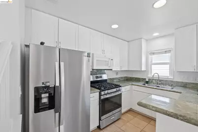 742 Cottage Ct, Mountain View, CA 94043 - Photo 15