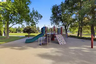 42525 Fern Cir, Fremont, CA 94538 - Photo 37