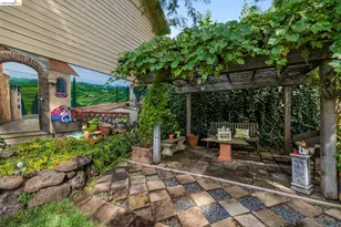 20581 Gerber Rd, Tuolumne, CA 95379 - Photo 35