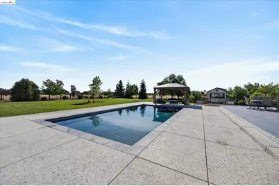 2151 Bartels Dr, Brentwood, CA 94548 - Photo 41