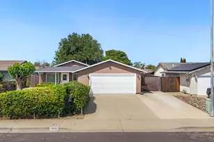 1621 Edgewood Dr, Oakley, CA 94561 - Photo 3