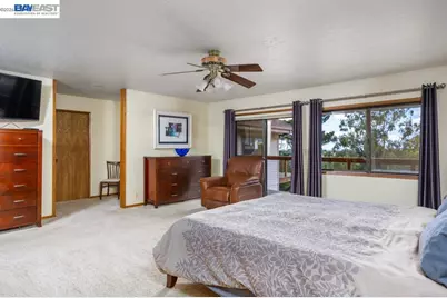 6727 Sunnyslope Ave, Castro Valley, CA 94552 - Photo 25