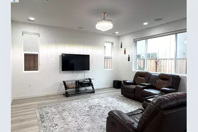 5390 Shenandoah Valley Ln, Antioch, CA 94531 - Photo 5
