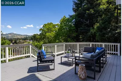 1121 Vista Point Ln, Concord, CA 94521 - Photo 33