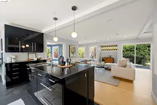 683 Mandana Blvd, Oakland, CA 94610 - Photo 23