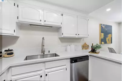 18 Gazania Ter, Fremont, CA 94536 - Photo 11