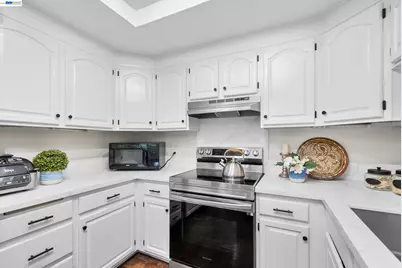 18 Gazania Ter, Fremont, CA 94536 - Photo 9