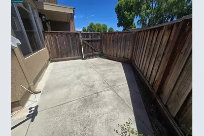 1525 Day Ave #E, San Mateo, CA 94403 - Photo 11