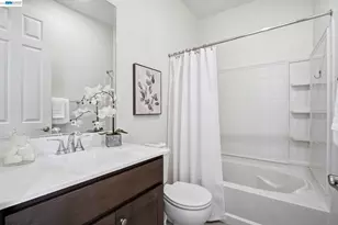 29741 Hansen, Hayward, CA 94544 - Photo 25