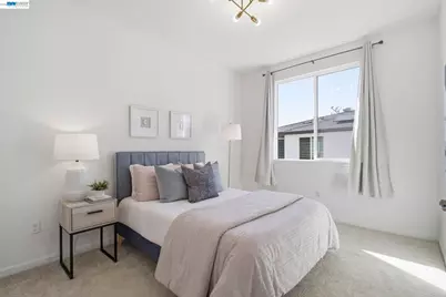 29741 Hansen, Hayward, CA 94544 - Photo 19