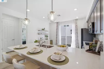 29741 Hansen, Hayward, CA 94544 - Photo 9