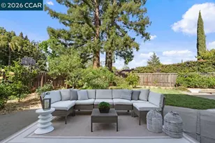2866 Bowling Green Dr, Walnut Creek, CA 94598 - Photo 13