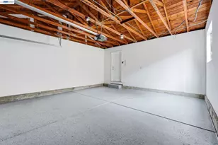 2 Knoll Ct, Hercules, CA 94547 - Photo 35