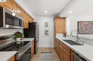 2 Knoll Ct, Hercules, CA 94547 - Photo 15