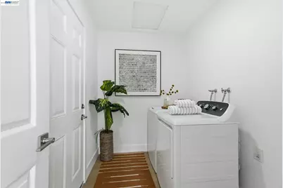 2 Knoll Ct, Hercules, CA 94547 - Photo 33