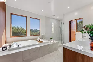 13454 Campus Dr, Oakland, CA 94619 - Photo 37