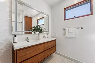 13454 Campus Dr, Oakland, CA 94619 - Photo 65