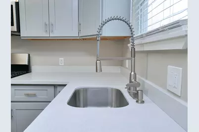 1315 135th Ave, San Leandro, CA 94578 - Photo 9