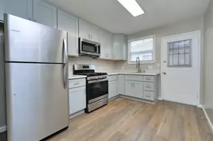1315 135th Ave, San Leandro, CA 94578 - Photo 5