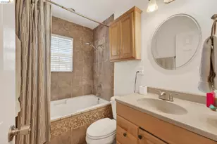 13385 Extension Ct, Lodi, CA 95242 - Photo 9