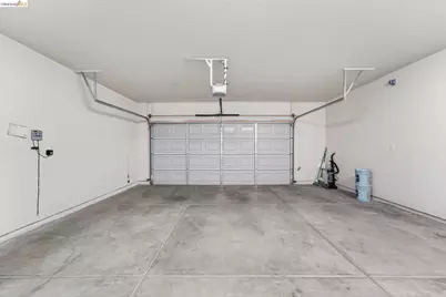 813 School St, Lodi, CA 95240 - Photo 17