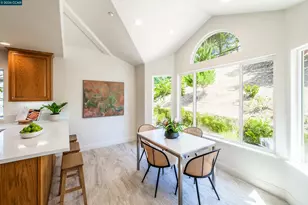 1170 Sunrise Ridge Dr, Lafayette, CA 94549 - Photo 11