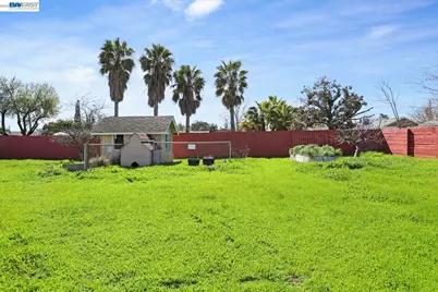 1928 Alpha Way, Antioch, CA 94509 - Photo 23