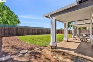 5542 Riverlake Rd, Discovery Bay, CA 94505 - Photo 37