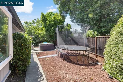 1139 Lovell Court, Concord, CA 94520 - Photo 33