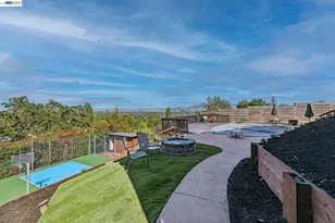 15 Surmont Ct, Lafayette, CA 94549 - Photo 49