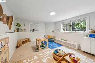 5227 Locksley Ave, Oakland, CA 94618 - Photo 33