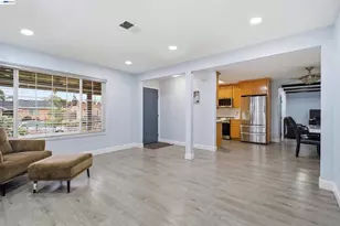 32252 Valiant Way, Union City, CA 94587 - Photo 11