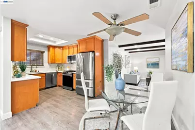 32252 Valiant Way, Union City, CA 94587 - Photo 19