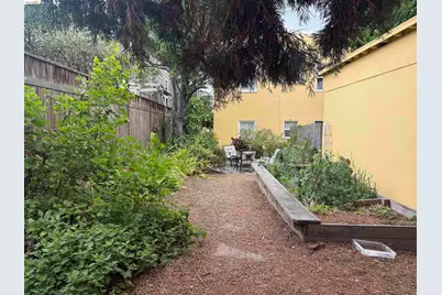 245 29th St #4, Oakland, CA 94611 - Photo 23