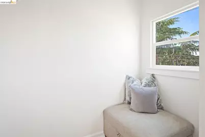 245 29th St #4, Oakland, CA 94611 - Photo 15