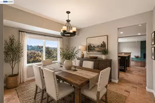 8019 Sterling Dr, Oakland, CA 94605 - Photo 33
