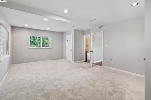 8019 Sterling Dr, Oakland, CA 94605 - Photo 21