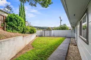 8019 Sterling Dr, Oakland, CA 94605 - Photo 65
