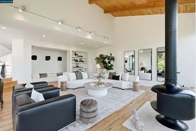 240 Tappan Ln, Orinda, CA 94563 - Photo 11