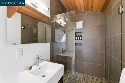 240 Tappan Ln, Orinda, CA 94563 - Photo 41