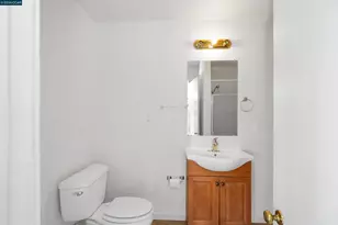 1543 Havenscourt Blvd, Oakland, CA 94621 - Photo 25