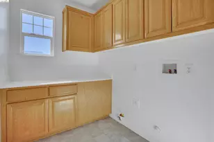 2340 St Augustine Dr, Brentwood, CA 94513 - Photo 33