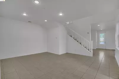 2340 St Augustine Dr, Brentwood, CA 94513 - Photo 17