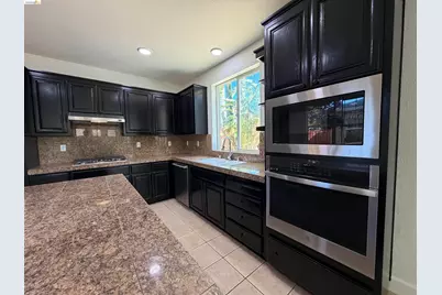 2340 St Augustine Dr, Brentwood, CA 94513 - Photo 21