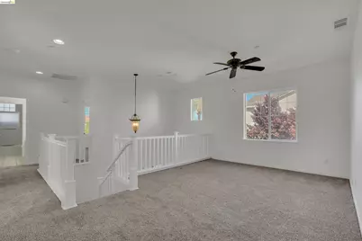 2340 St Augustine Dr, Brentwood, CA 94513 - Photo 31
